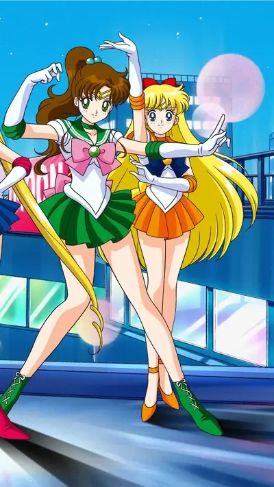 Sailor Moon and Sailor Venus in action